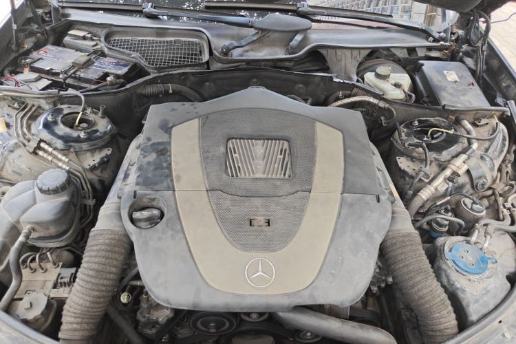 Used Mercedes-Benz S-Class 2012 S 300 L Luxury Grand Edition Engine Bay