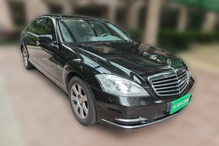 Used Mercedes-Benz S-Class 2012 S 300 L Business-Class Grand Edition Front Right 45 Deg