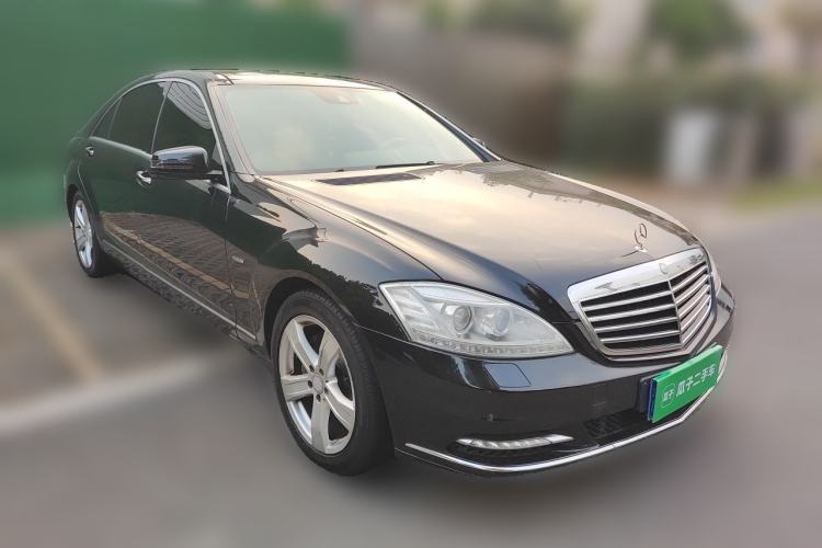 Used Mercedes-Benz S-Class 2012 S 300 L Business-Class Grand Edition Front Right 45 Deg