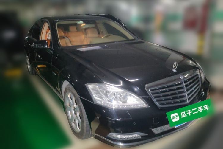 Used Mercedes-Benz S-Class 2012 S 300 L Business-Class Grand Edition Front Right 45 Deg