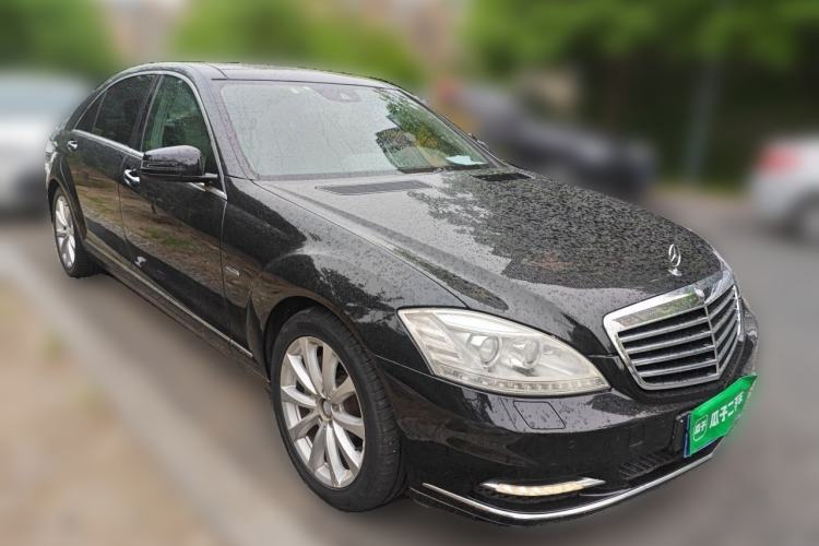 Used Mercedes-Benz S-Class 2012 S 300 L Business-Class Grand Edition Front Right 45 Deg