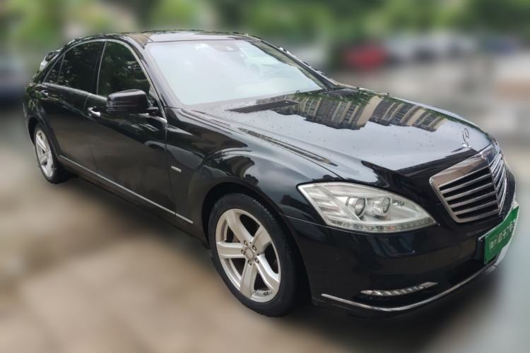 Used Mercedes-Benz S-Class 2012 S 300 L Prestige Grand Edition Front Right 45 Deg