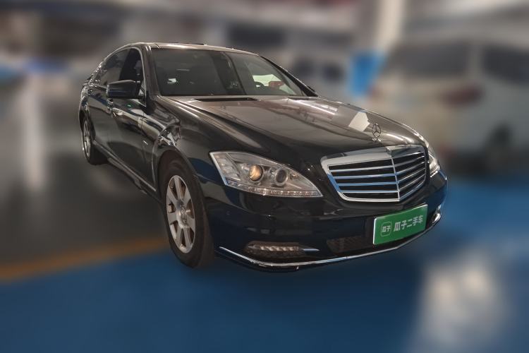 Used Mercedes-Benz S-Class 2012 S 300 L Business-Class Grand Edition Front Right 45 Deg