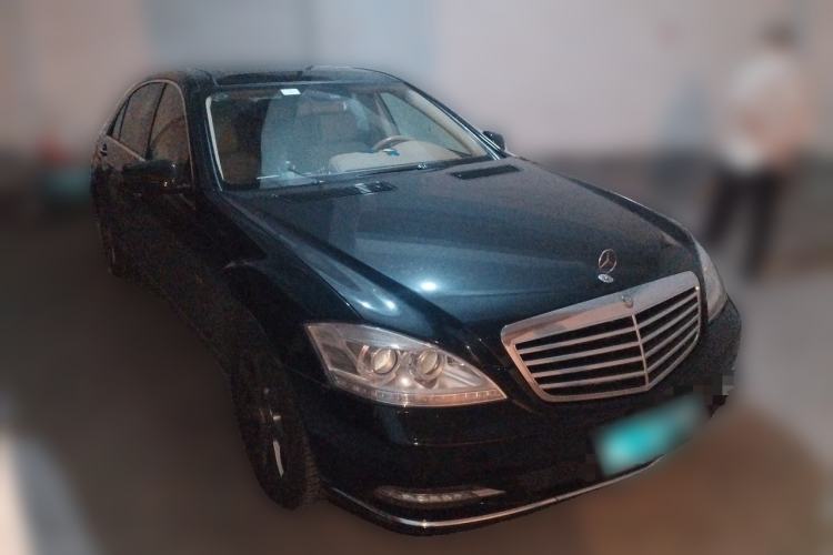 Used Mercedes-Benz S-Class 2012 S 300 L Business-Class Grand Edition Front Right 45 Deg