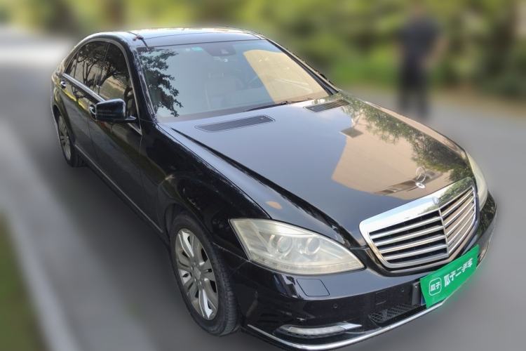 Used Mercedes-Benz S-Class 2012 S 300 L Business-Class Grand Edition Front Right 45 Deg