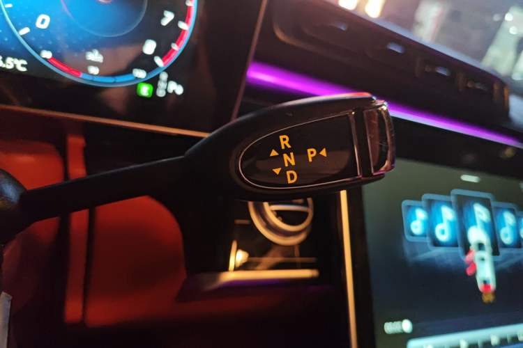 Used Mercedes-Benz S-Class 2012 S 300 L Business Standard Model Gear Lever