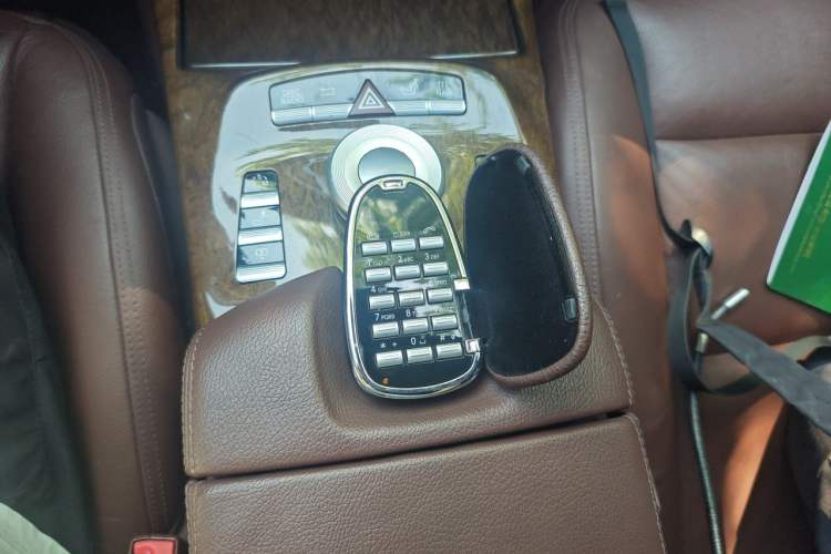 Used Mercedes-Benz S-Class 2012 S 300 L Business Standard Model Gear Lever