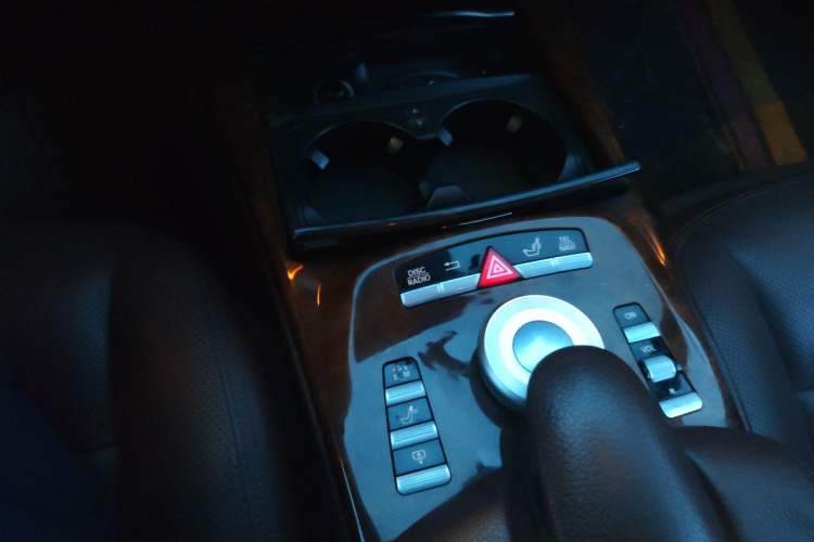 Used Mercedes-Benz S-Class 2012 S 350 L 4MATIC Grand Edition Gear Lever