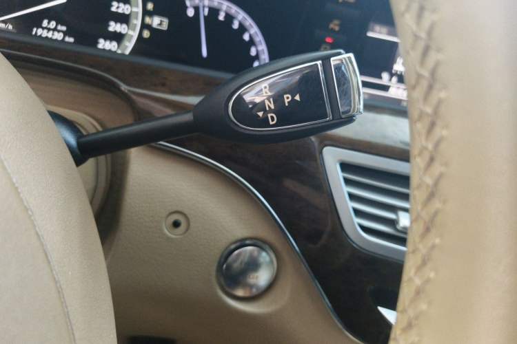 Used Mercedes-Benz S-Class  Gear Lever