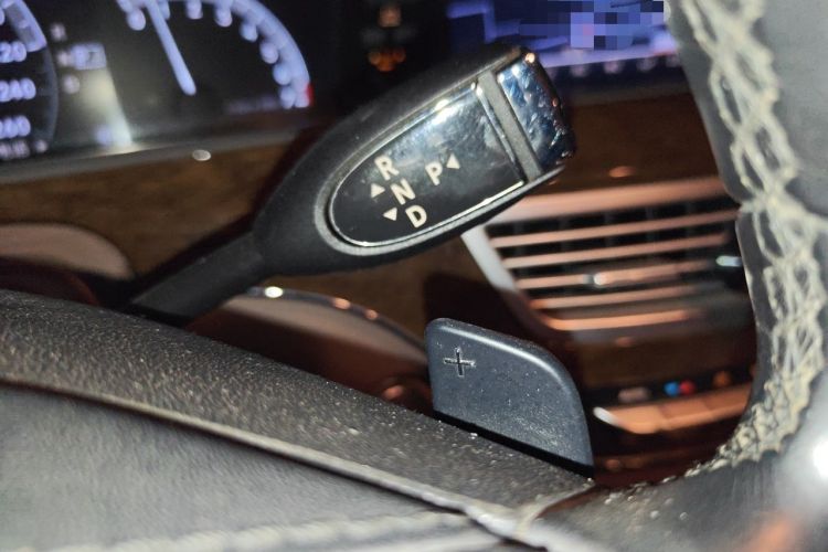 Used Mercedes-Benz S-Class 2012 S 300 L Prestige Grand Edition Gear Lever