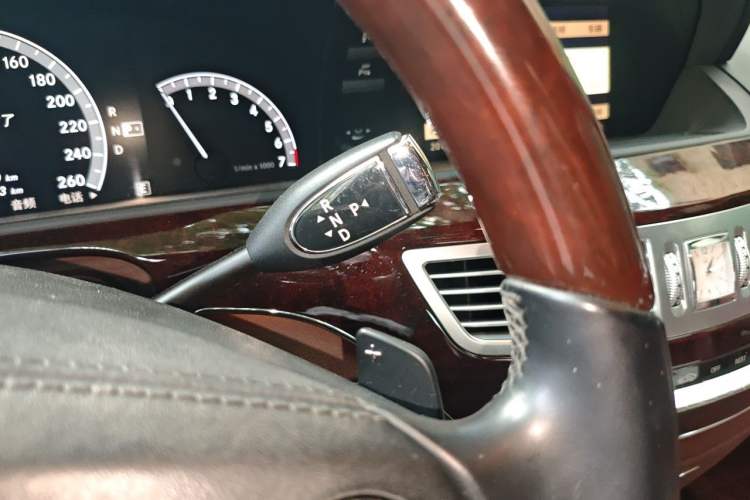 Used Mercedes-Benz S-Class 2012 S 350 L Grand Edition Gear Lever