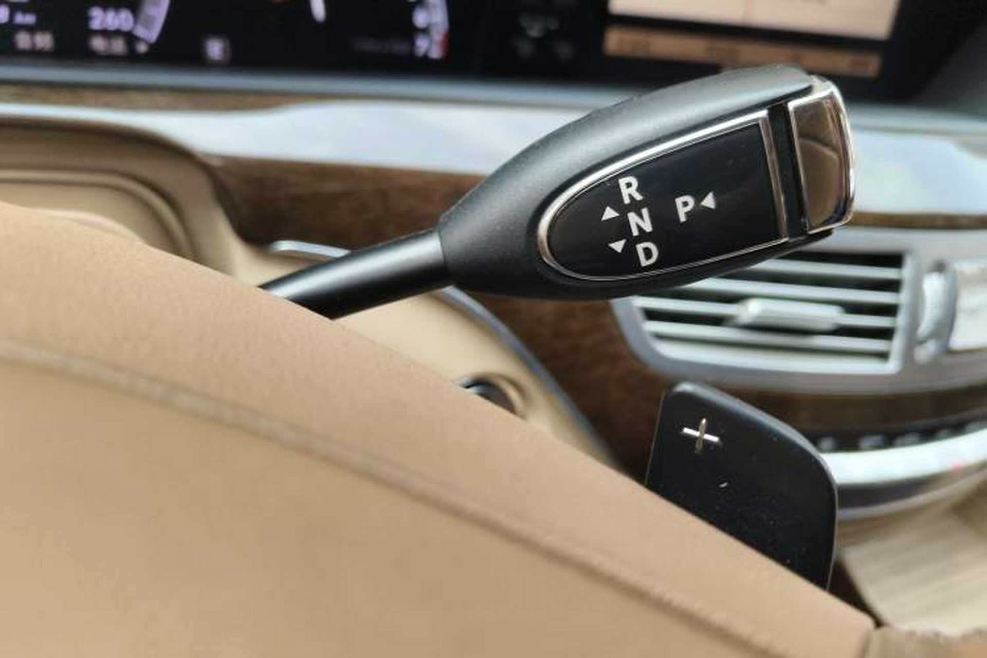 Used Mercedes-Benz S-Class 2012 S 300 L Business-Class Grand Edition Gear Lever