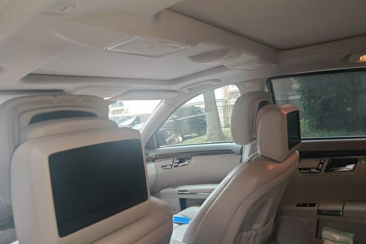 Used Mercedes-Benz S-Class 2012 S 300 L Prestige Grand Edition Headliner