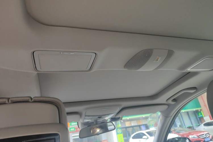 Used Mercedes-Benz S-Class 2012 S 300 L Business-Class Grand Edition Headliner