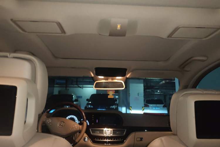 Used Mercedes-Benz S-Class 2012 S 350 L Grand Edition Headliner