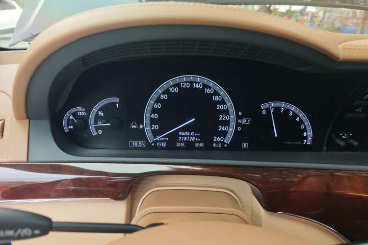 Used Mercedes-Benz S-Class 2012 S 350 L 4MATIC Grand Edition Instrument Cluster