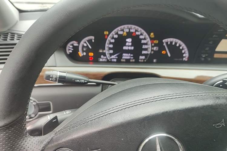 Used Mercedes-Benz S-Class 2012 S 300 L Prestige Grand Edition Instrument Cluster