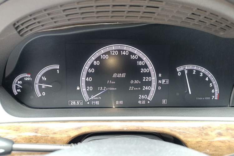 Used Mercedes-Benz S-Class 2012 S 300 L Business Standard Model Instrument Cluster