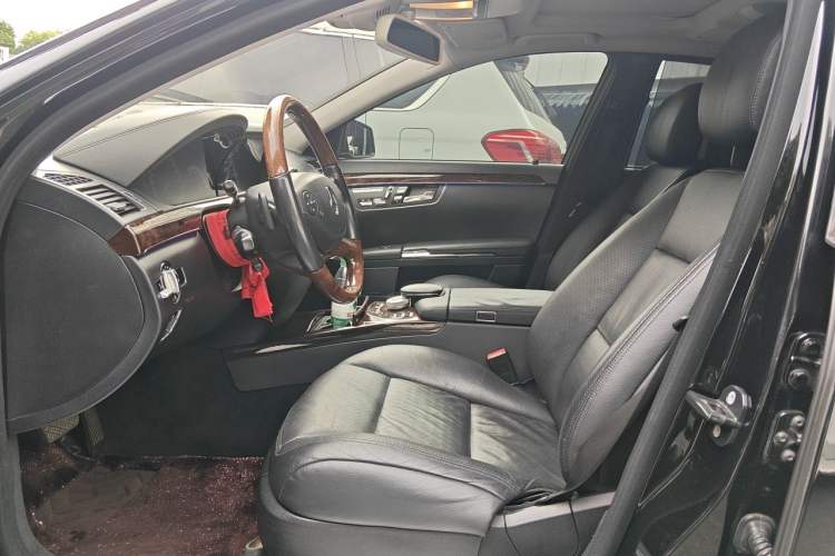 Used Mercedes-Benz S-Class 2012 S 350 L 4MATIC Grand Edition Left Front Seat