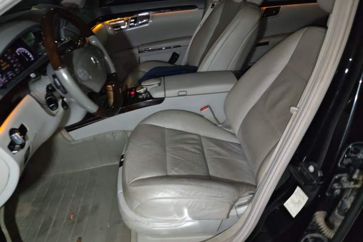 Used Mercedes-Benz S-Class 2012 S 400 L HYBRID Grand Edition Left Front Seat