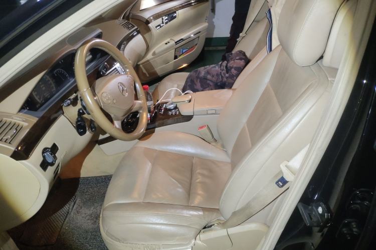 Used Mercedes-Benz S-Class 2012 S 300 L Business-Class Grand Edition Left Front Seat