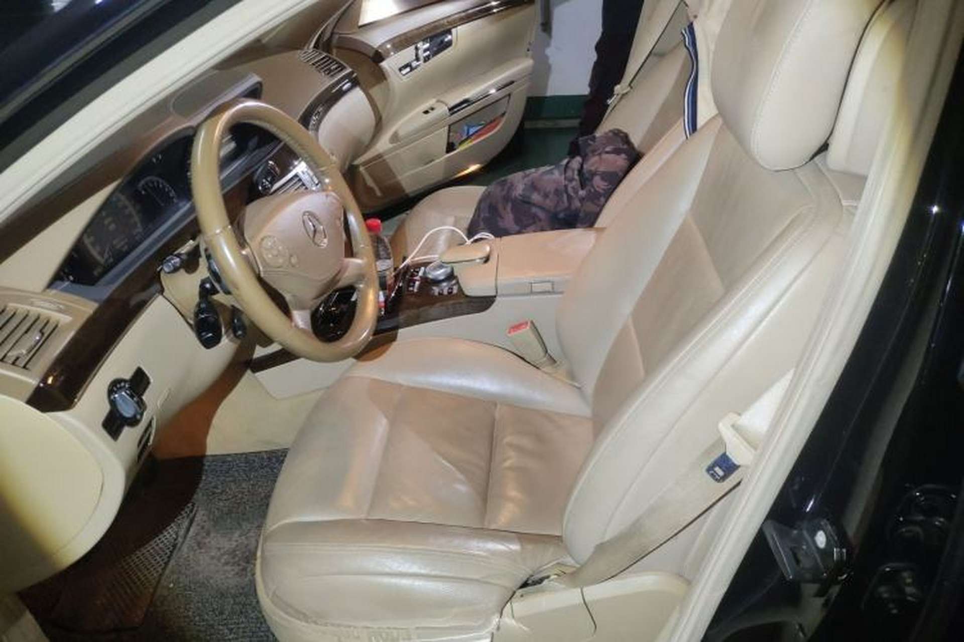 Used Mercedes-Benz S-Class 2012 S 300 L Business-Class Grand Edition Left Front Seat
