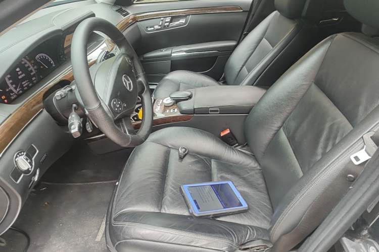 Used Mercedes-Benz S-Class 2012 S 300 L Prestige Grand Edition Left Front Seat