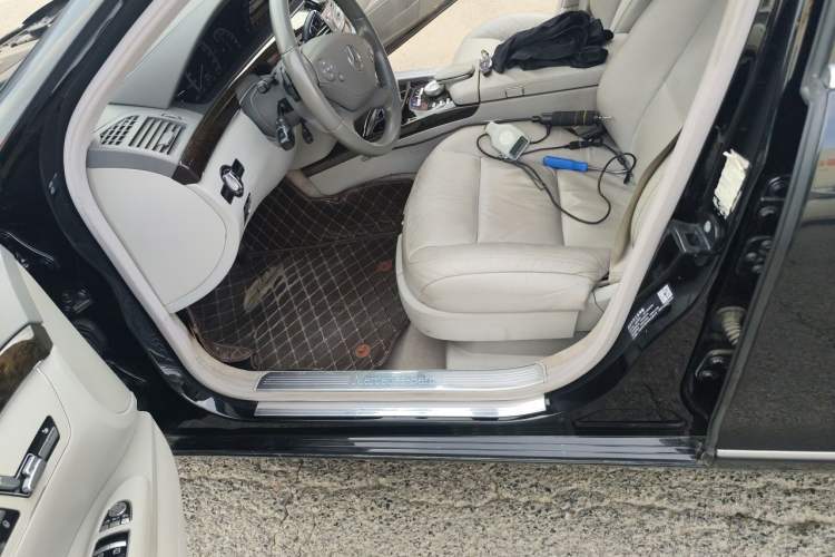 Used Mercedes-Benz S-Class 2012 S 300 L Prestige Grand Edition Left Front Seat
