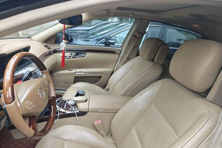Used Mercedes-Benz S-Class 2012 S 300 L Prestige Grand Edition Left Front Seat
