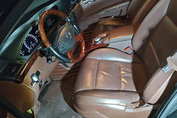 Used Mercedes-Benz S-Class 2012 S 500 L 4MATIC Grand Edition Left Front Seat