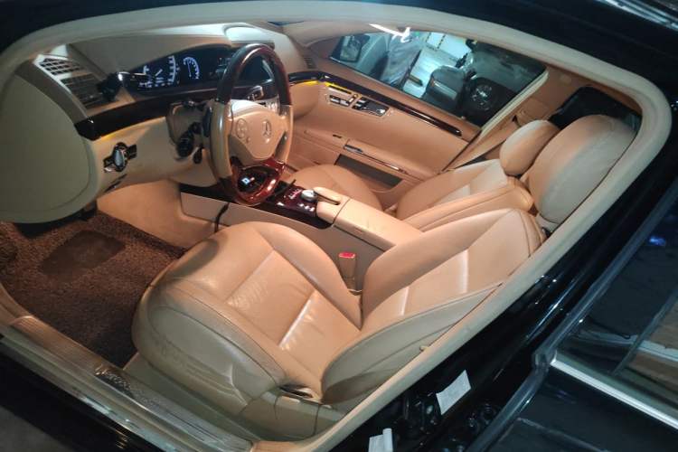 Used Mercedes-Benz S-Class 2012 S 350 L Grand Edition Left Front Seat