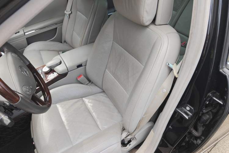 Used Mercedes-Benz S-Class 2012 S 350 L 4MATIC Grand Edition Left Front Seat