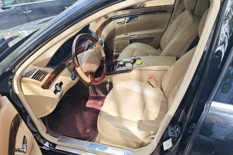 Used Mercedes-Benz S-Class 2012 S 300 L Luxury Grand Edition Left Front Seat