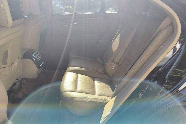 Used Mercedes-Benz S-Class 2012 S 350 L Grand Edition Left Rear Seat