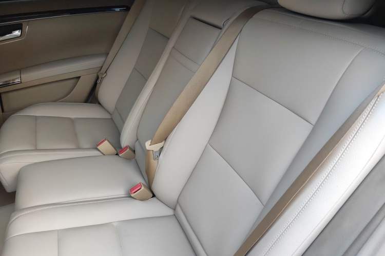 Used Mercedes-Benz S-Class 2012 S 300 L Business-Class Grand Edition Left Rear Seat