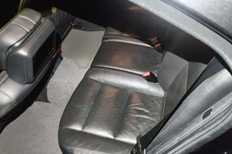 Used Mercedes-Benz S-Class 2012 S 300 L Prestige Grand Edition Left Rear Seat