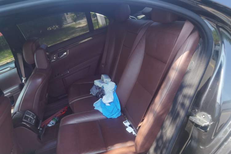 Used Mercedes-Benz S-Class 2012 S 300 L Prestige Grand Edition Left Rear Seat
