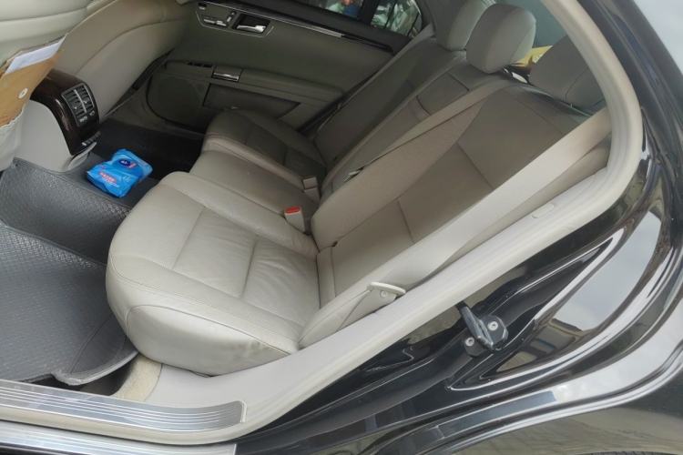 Used Mercedes-Benz S-Class 2012 S 350 L 4MATIC Grand Edition Left Rear Seat