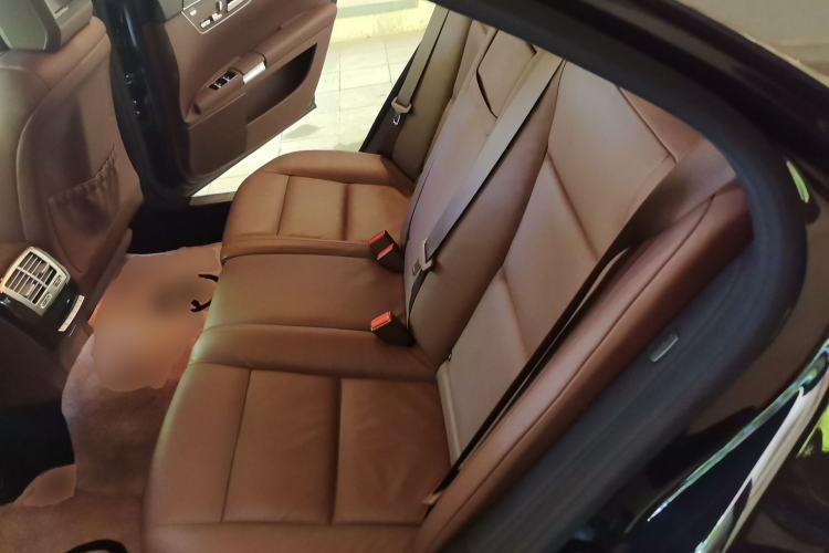 Used Mercedes-Benz S-Class 2012 S 300 L Prestige Grand Edition Left Rear Seat