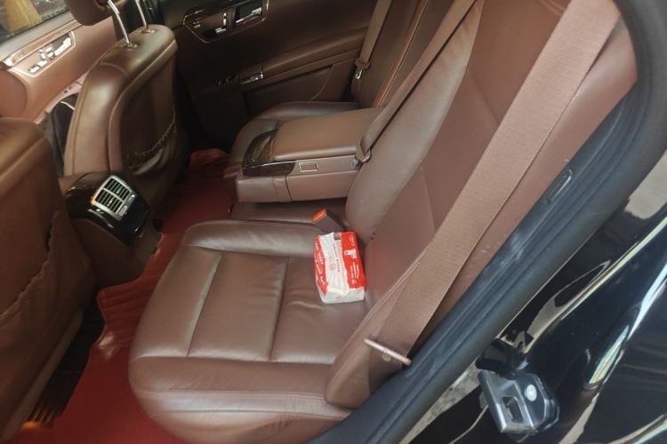 Used Mercedes-Benz S-Class 2012 S 300 L Business Standard Model Left Rear Seat