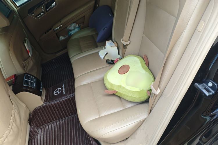 Used Mercedes-Benz S-Class 2012 S 300 L Prestige Grand Edition Left Rear Seat