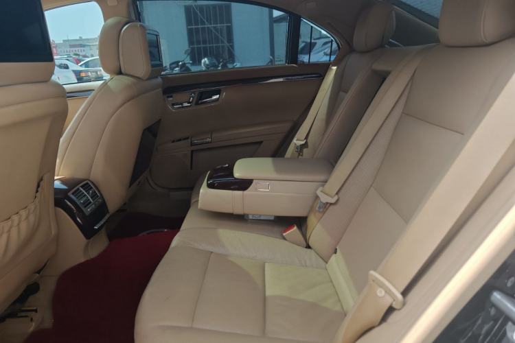 Used Mercedes-Benz S-Class 2012 S 350 L 4MATIC Grand Edition Left Rear Seat