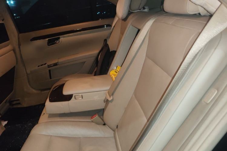 Used Mercedes-Benz S-Class 2012 S 350 L Grand Edition Left Rear Seat