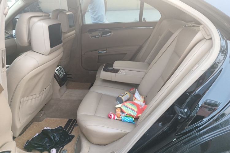 Used Mercedes-Benz S-Class 2012 S 300 L Business-Class Grand Edition Left Rear Seat