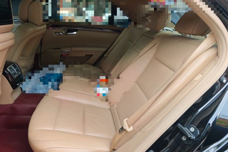 Used Mercedes-Benz S-Class 2012 S 300 L Prestige Grand Edition Left Rear Seat