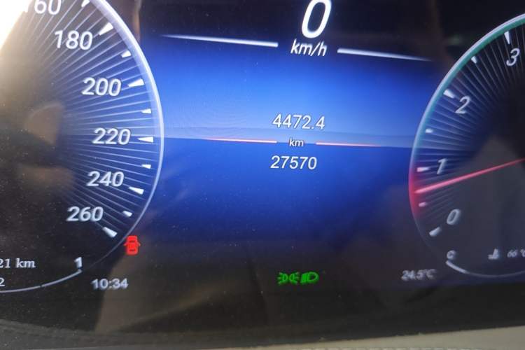 Used Mercedes-Benz S-Class 2012 S 300 L Business Standard Model Odometer Close Up