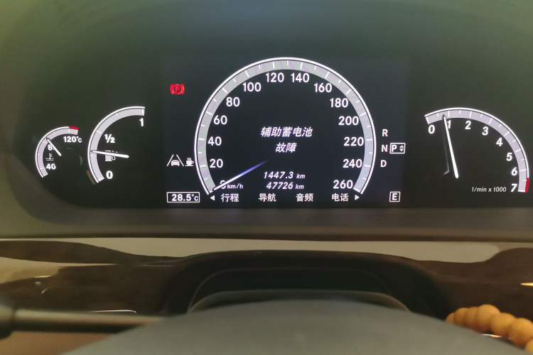 Used Mercedes-Benz S-Class 2012 S 300 L Prestige Grand Edition Odometer Close Up
