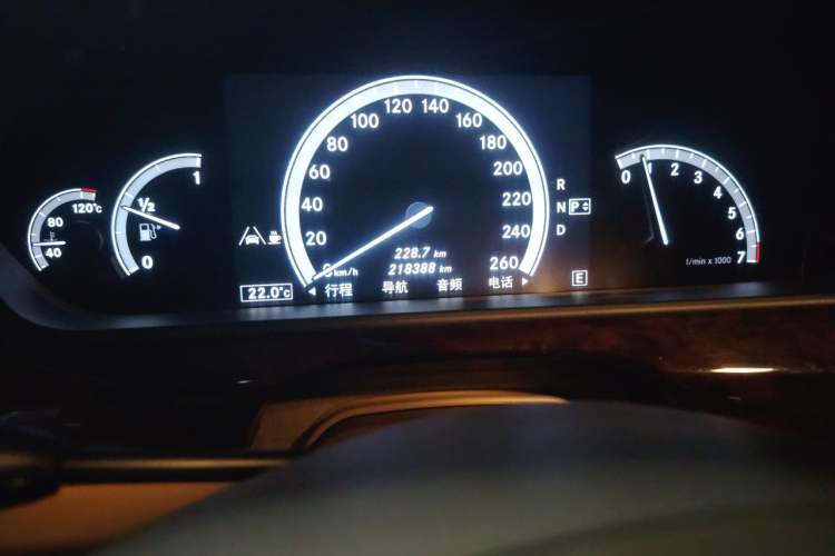 Used Mercedes-Benz S-Class 2012 S 350 L Grand Edition Odometer Close Up