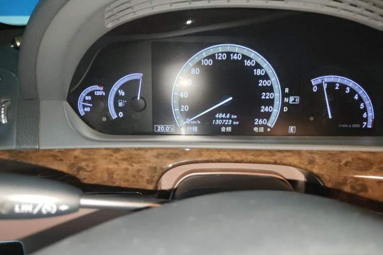 Used Mercedes-Benz S-Class 2012 S 300 L Business-Class Grand Edition Odometer Close Up