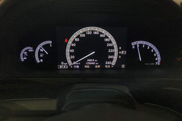 Used Mercedes-Benz S-Class 2012 S 300 L Prestige Grand Edition Odometer Close Up
